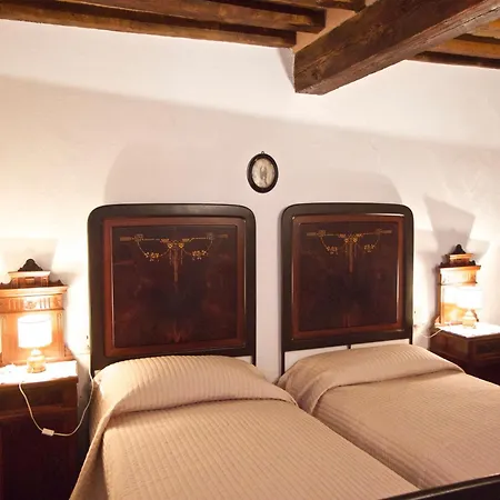 La Corte Bonomini Alojamento de Acomodação e Pequeno-almoço 3*