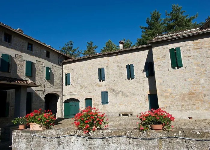 La Corte Bonomini Bed and Breakfast 3*